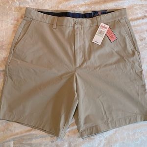 Vineyard Vines khaki performance shorts
